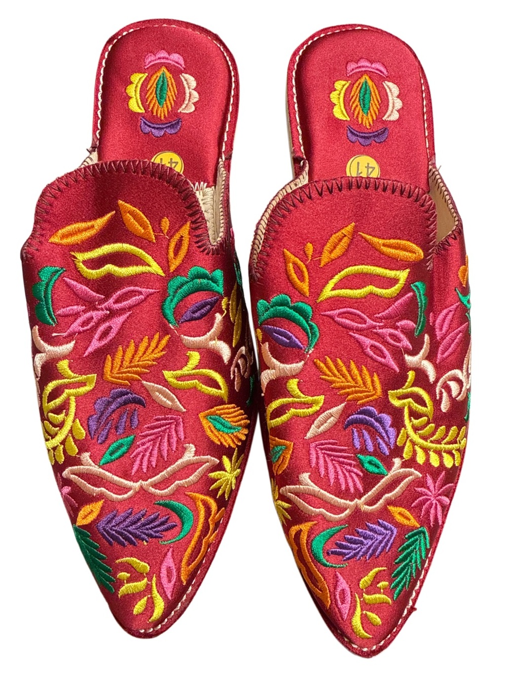 EMBROIDERED FLORAL MOTIF MULES NWOT - Picture 2 of 6